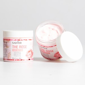 Mantequilla corporal de rosas SADOER