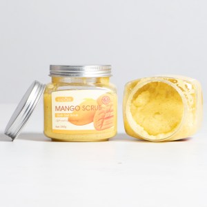 Exfoliante corporal de mango con sal de baño SADOER