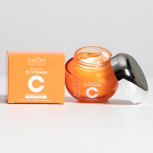 Crema aclarante active vitamina C SADOER